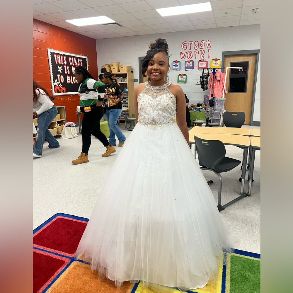 Elegant White Formal Kids Dress